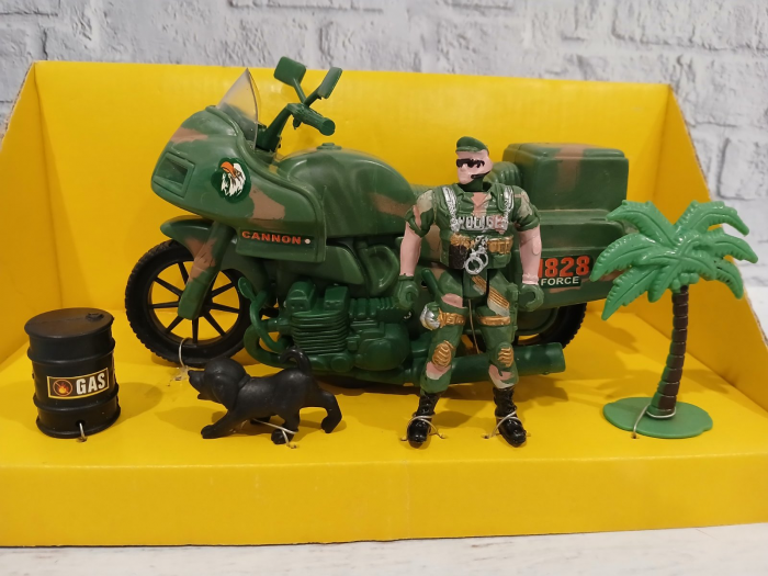 Дитяча іграшка машинка військовий вантажівка в наборі 1828-4ABCDE,896 Don Ming Long (дефект упаковки), відео в описі 