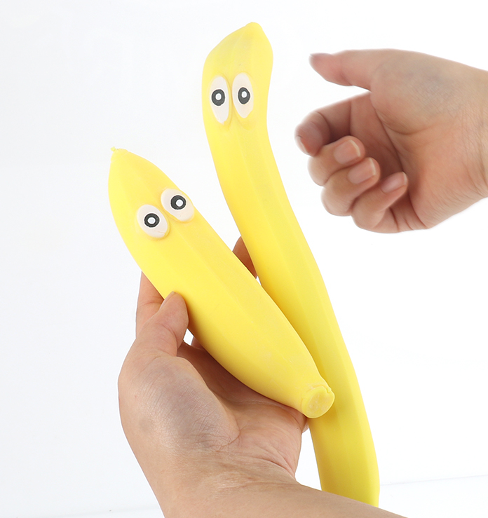 Дитяча іграшка антистрес тягнучка банан 8210517-1 MAYA TOYS