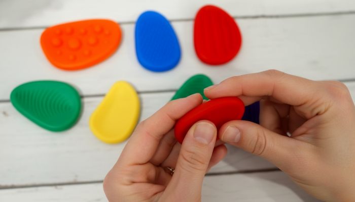 Сенсорні антистрес камінці 6шт для нейророзвитку, зняття стресу та тривожності, дрібна моторика, 6,5-4 см (3734) відео в описі