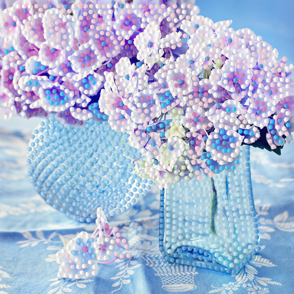 Набір для творчості алмазна картина Кришталева симфонія Strateg розміром 18х18 см (ZAV1818-17)