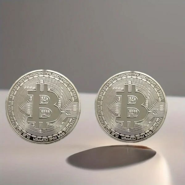 Подарунок сувенірна монета Біткоїн BTC (Bitcoin) колір срібло (3988), відео в описі 